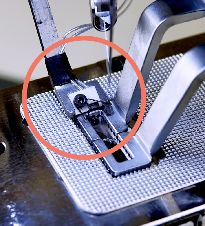 Needle thread trimming mechanism